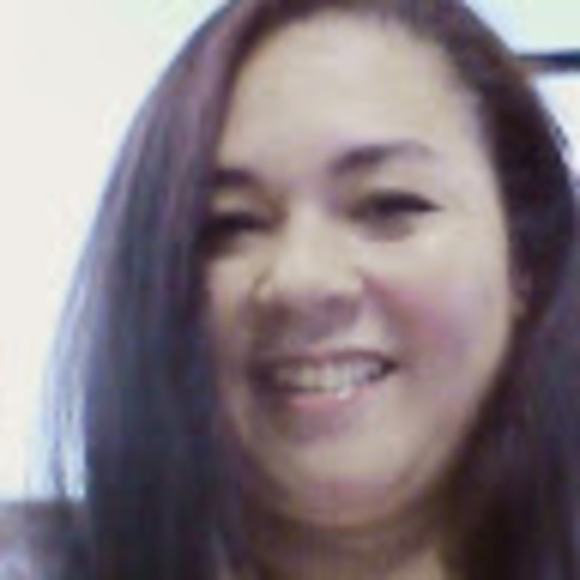 Meet your Posher, Adrianna - Picture 1 of 3